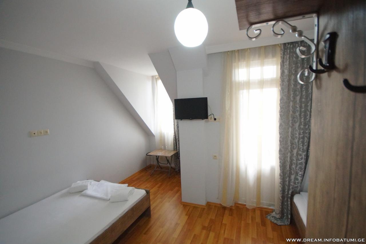 Dream Hotel บาทูมิ ภายนอก รูปภาพ