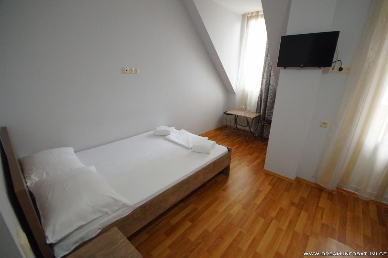 Dream Hotel บาทูมิ ภายนอก รูปภาพ