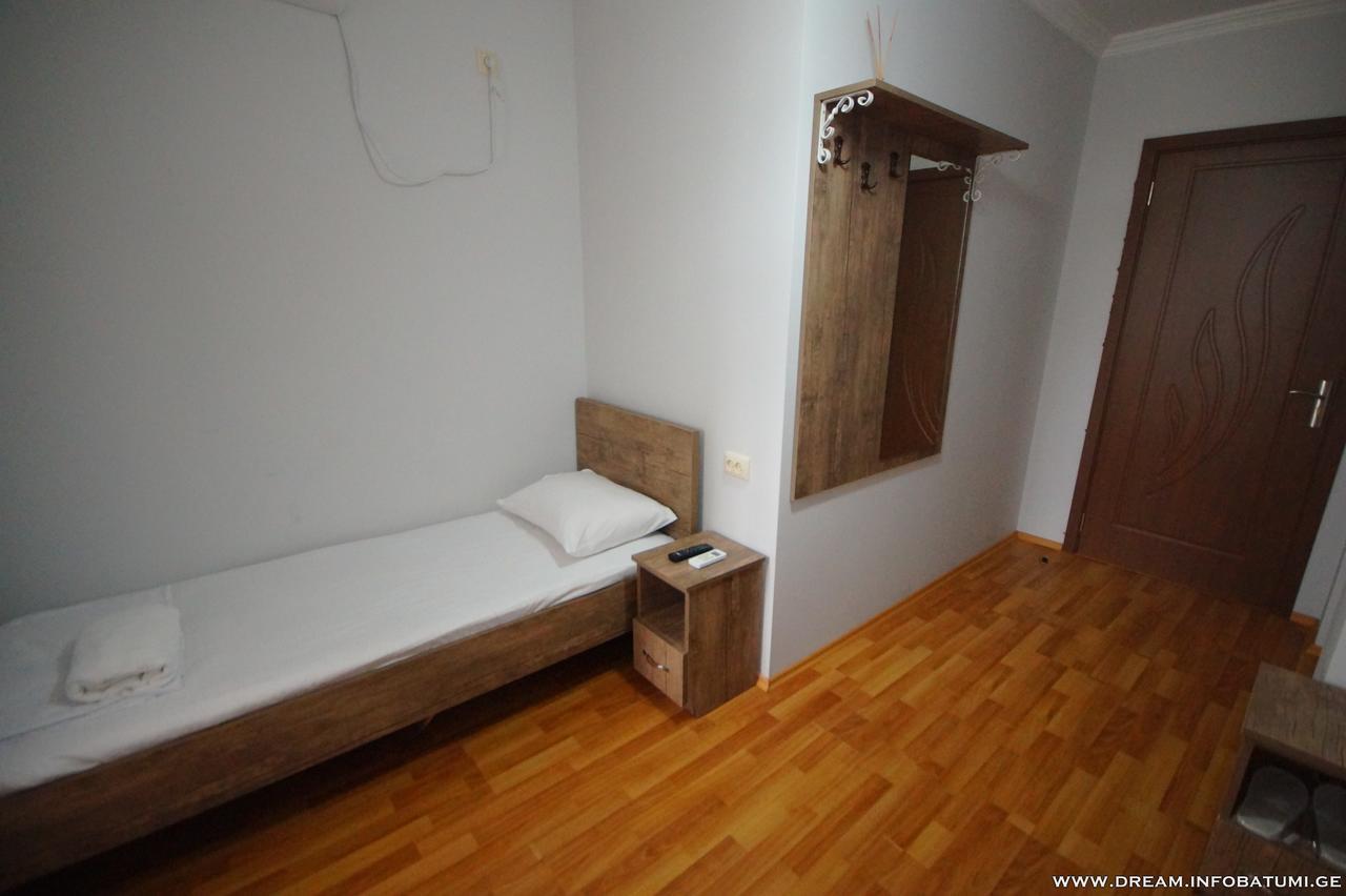 Dream Hotel บาทูมิ ภายนอก รูปภาพ