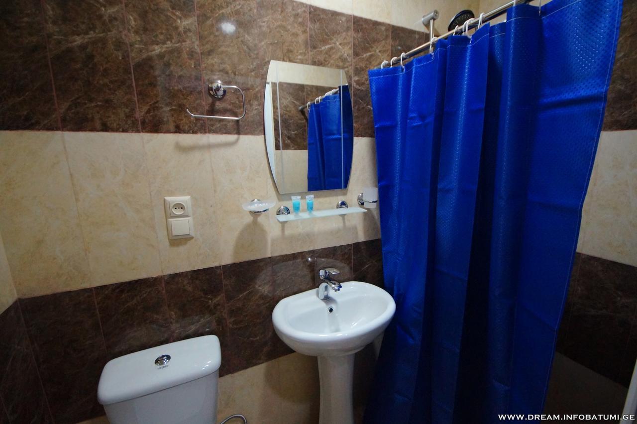 Dream Hotel บาทูมิ ภายนอก รูปภาพ